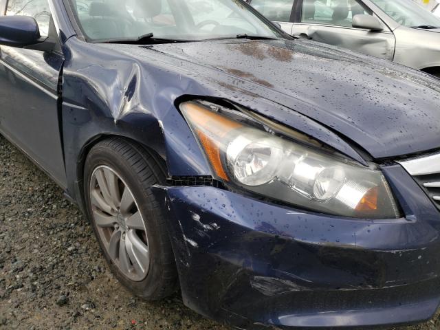 Photo 8 VIN: 1HGCP2F88BA146498 - HONDA ACCORD EXL 