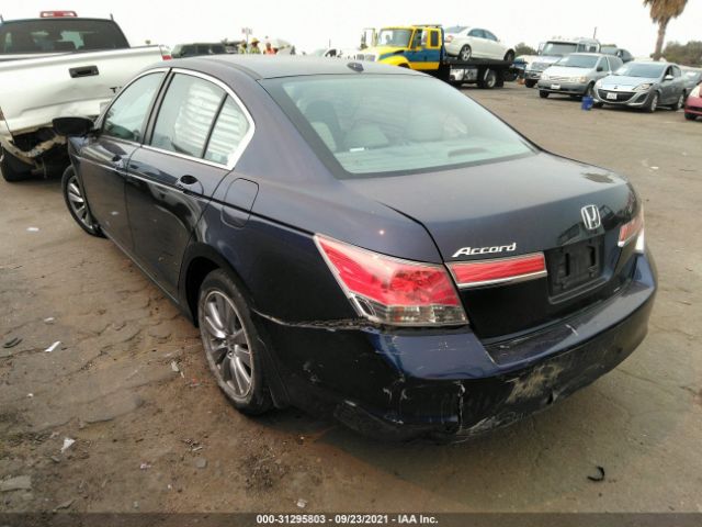 Photo 2 VIN: 1HGCP2F88BA155007 - HONDA ACCORD SDN 