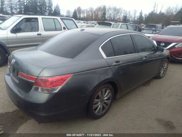 Photo 3 VIN: 1HGCP2F88CA053868 - HONDA ACCORD SDN 