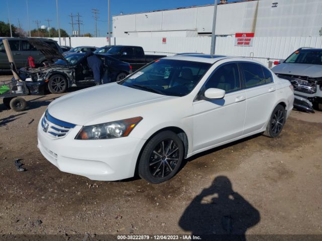 Photo 1 VIN: 1HGCP2F88CA153551 - HONDA ACCORD SDN 