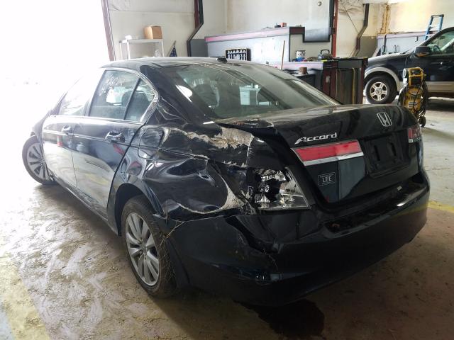 Photo 2 VIN: 1HGCP2F88CA210220 - HONDA ACCORD EXL 