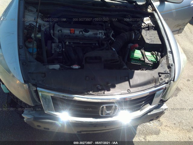 Photo 9 VIN: 1HGCP2F89AA000769 - HONDA ACCORD SDN 