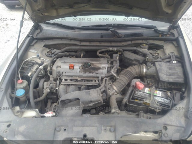 Photo 9 VIN: 1HGCP2F89AA087637 - HONDA ACCORD SDN 