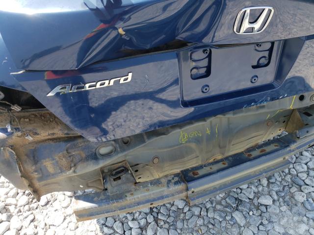 Photo 8 VIN: 1HGCP2F89AA099917 - HONDA ACCORD EXL 