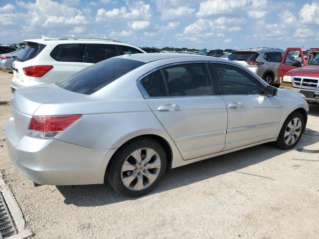 Photo 2 VIN: 1HGCP2F89AA113167 - HONDA ACCORD 