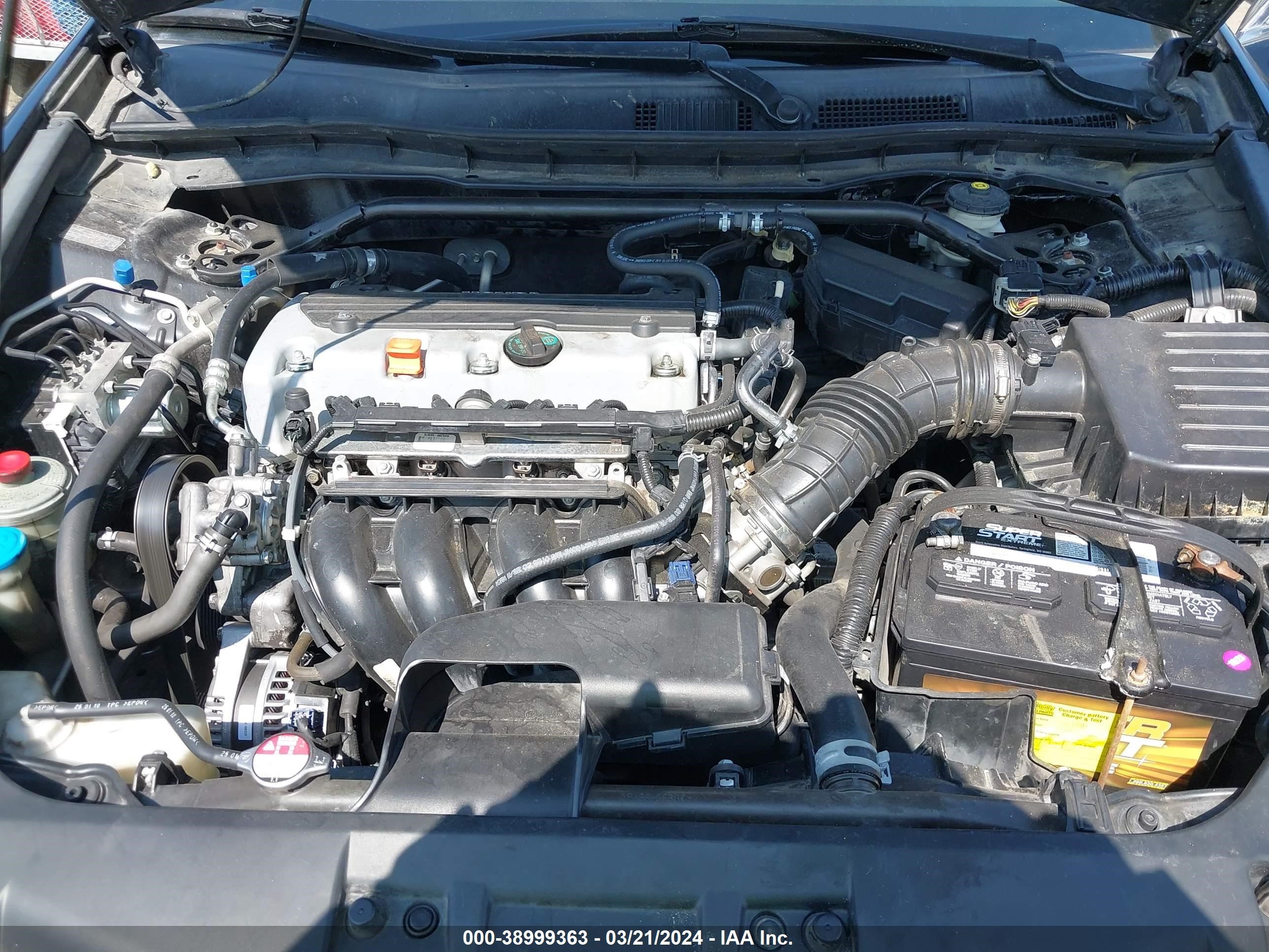 Photo 9 VIN: 1HGCP2F89AA164622 - HONDA ACCORD 