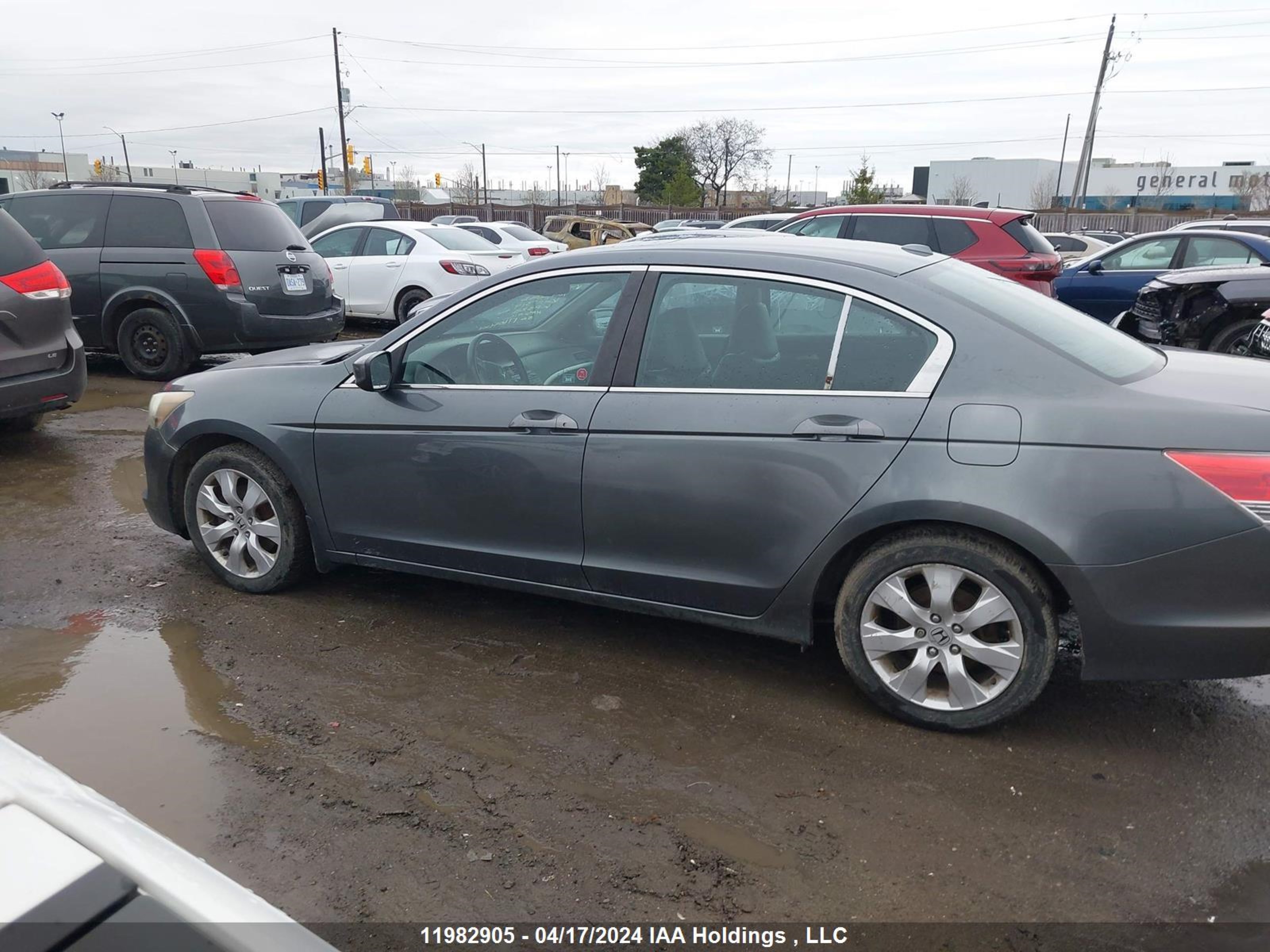 Photo 13 VIN: 1HGCP2F89AA805378 - HONDA ACCORD 