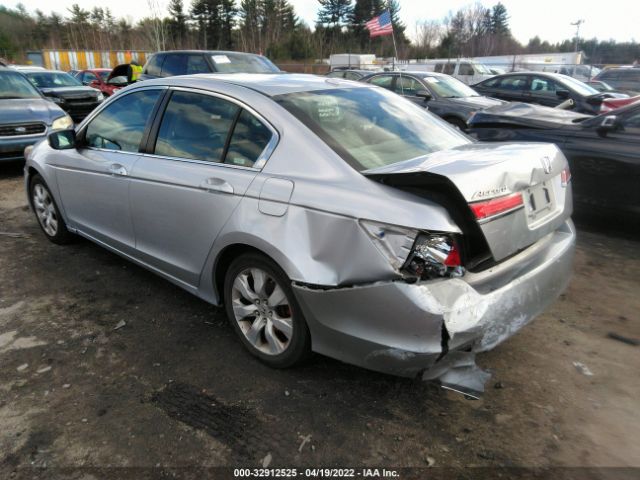 Photo 2 VIN: 1HGCP2F89BA002037 - HONDA ACCORD SDN 