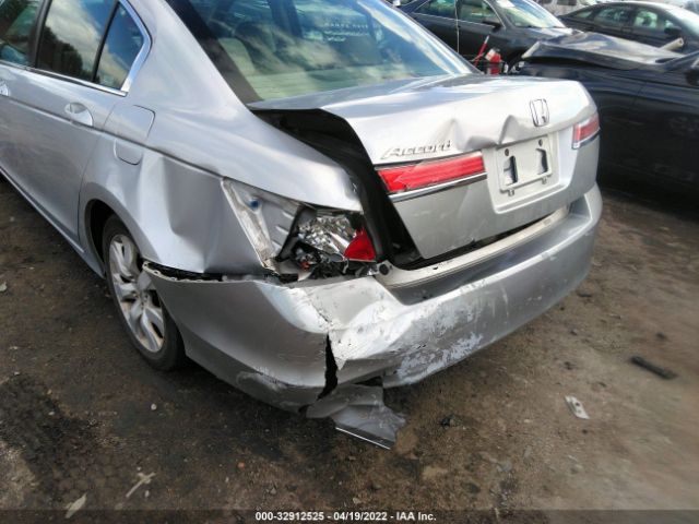 Photo 5 VIN: 1HGCP2F89BA002037 - HONDA ACCORD SDN 