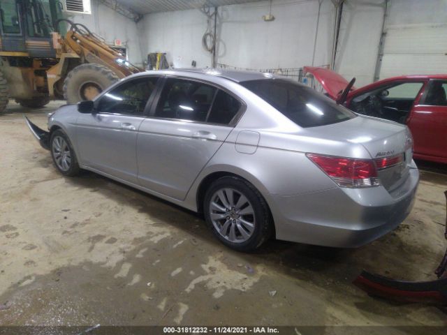 Photo 2 VIN: 1HGCP2F89BA049231 - HONDA ACCORD SDN 