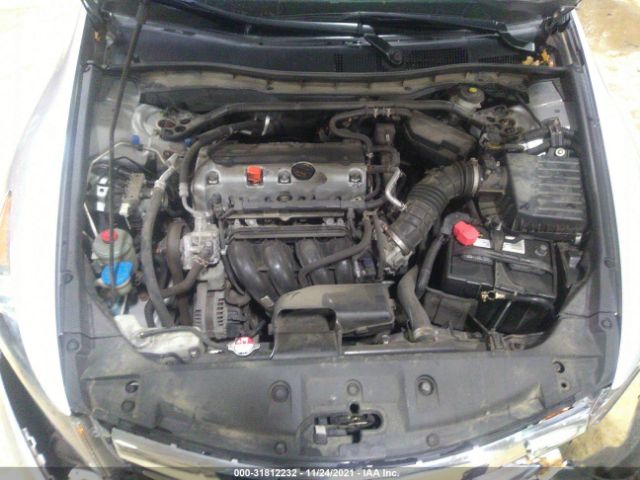 Photo 9 VIN: 1HGCP2F89BA049231 - HONDA ACCORD SDN 