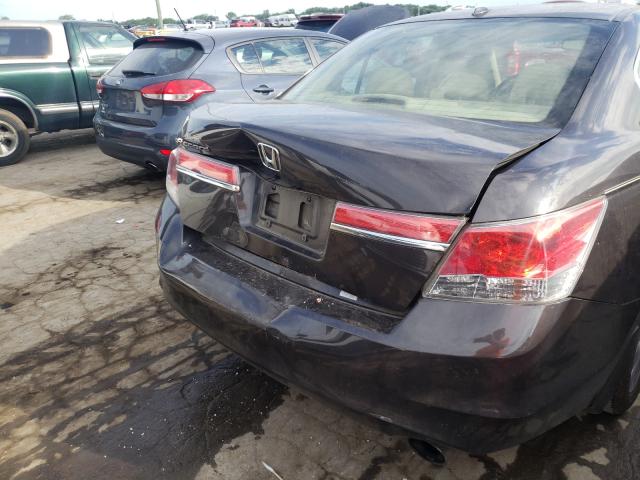 Photo 8 VIN: 1HGCP2F89BA050847 - HONDA ACCORD EXL 