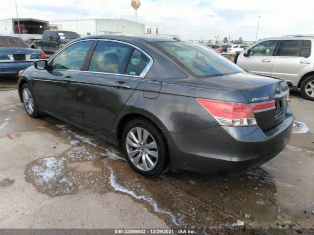 Photo 2 VIN: 1HGCP2F89BA059970 - HONDA ACCORD SDN 