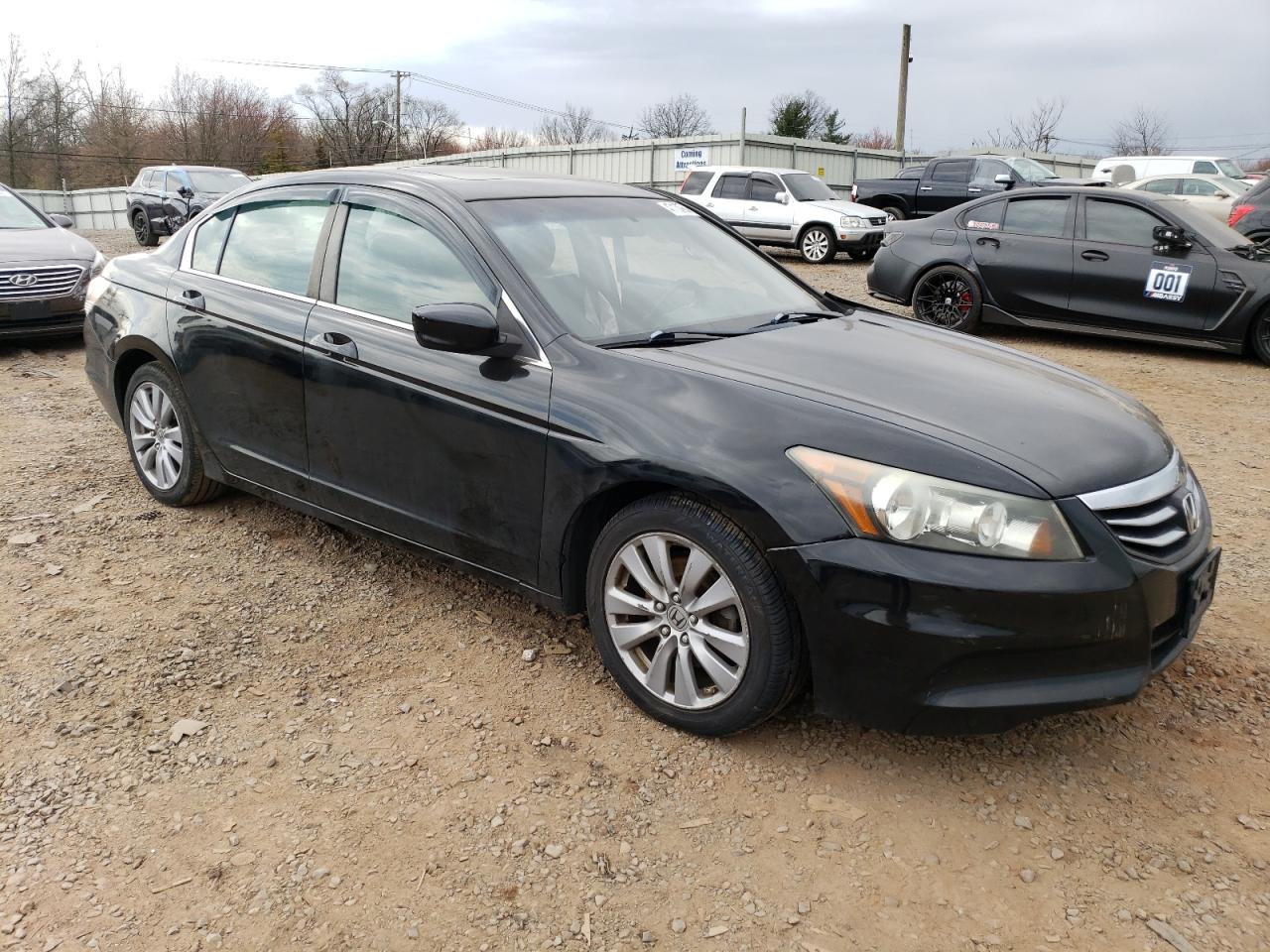 Photo 3 VIN: 1HGCP2F89BA062318 - HONDA ACCORD 