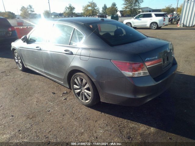 Photo 2 VIN: 1HGCP2F89BA156294 - HONDA ACCORD SDN 