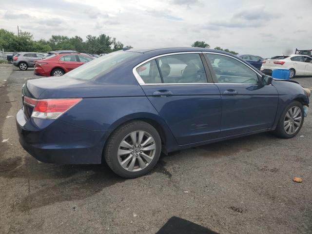 Photo 2 VIN: 1HGCP2F89CA057590 - HONDA ACCORD 