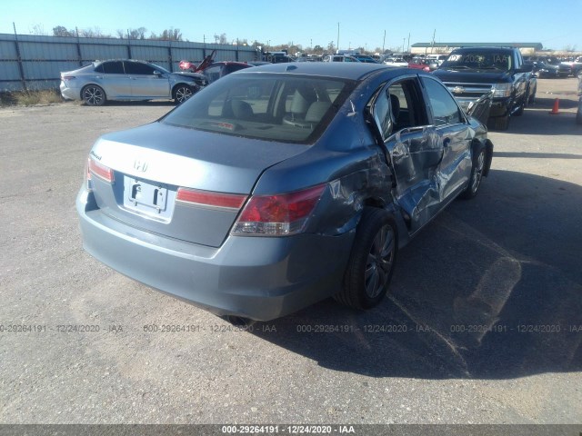 Photo 3 VIN: 1HGCP2F89CA077614 - HONDA ACCORD SDN 