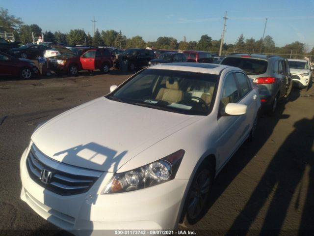 Photo 1 VIN: 1HGCP2F89CA204068 - HONDA ACCORD SDN 