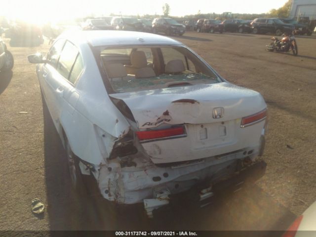 Photo 5 VIN: 1HGCP2F89CA204068 - HONDA ACCORD SDN 