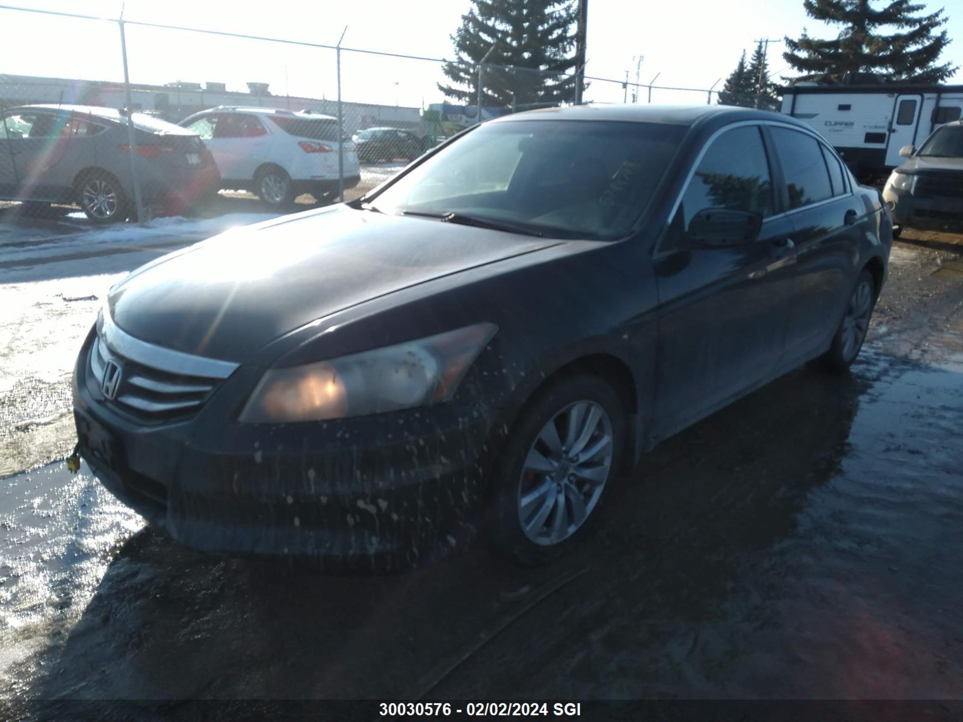 Photo 1 VIN: 1HGCP2F89CA800376 - HONDA ACCORD 