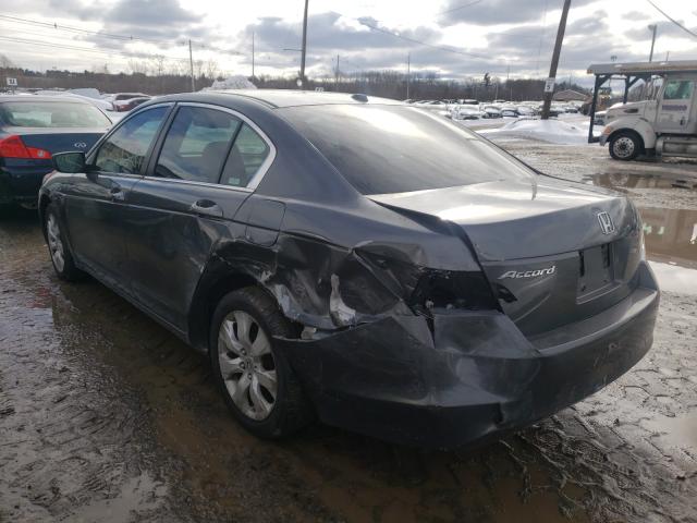 Photo 2 VIN: 1HGCP2F8XAA003521 - HONDA ACCORD EXL 