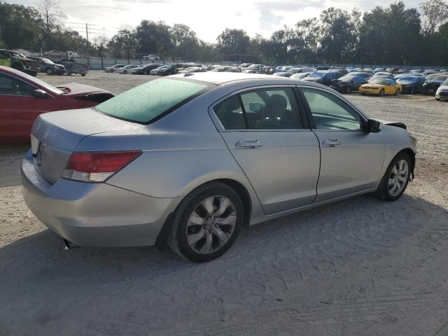 Photo 2 VIN: 1HGCP2F8XAA033781 - HONDA ACCORD EXL 