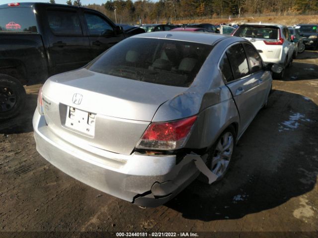 Photo 3 VIN: 1HGCP2F8XAA062391 - HONDA ACCORD SDN 