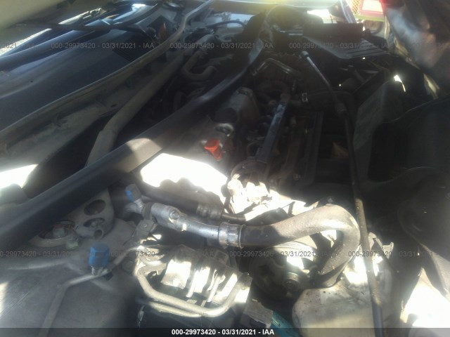 Photo 9 VIN: 1HGCP2F8XAA080938 - HONDA ACCORD SDN 