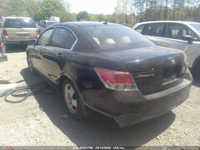 Photo 2 VIN: 1HGCP2F8XAA147893 - HONDA ACCORD 