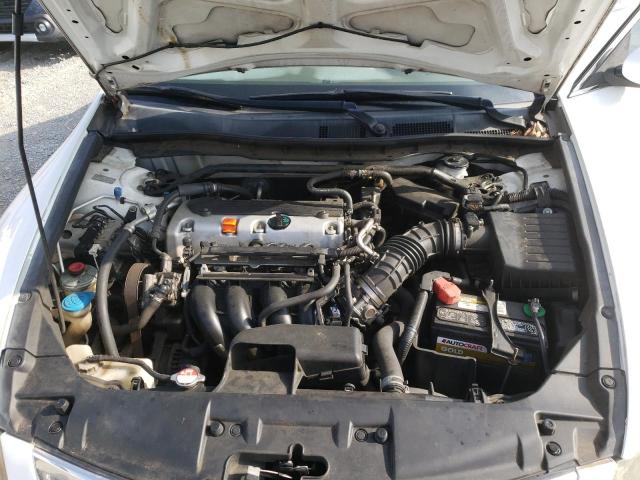 Photo 10 VIN: 1HGCP2F8XAA148655 - HONDA ACCORD 