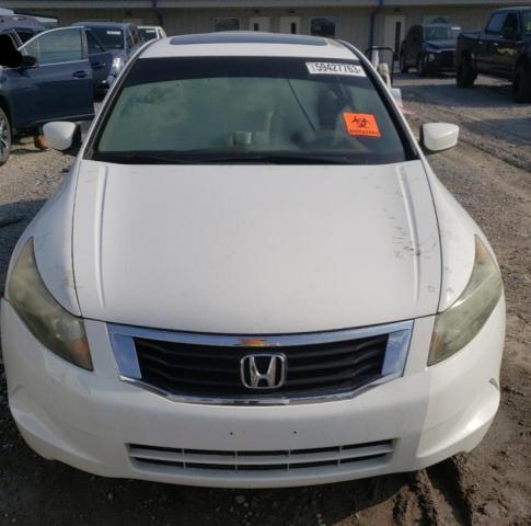 Photo 4 VIN: 1HGCP2F8XAA148655 - HONDA ACCORD 