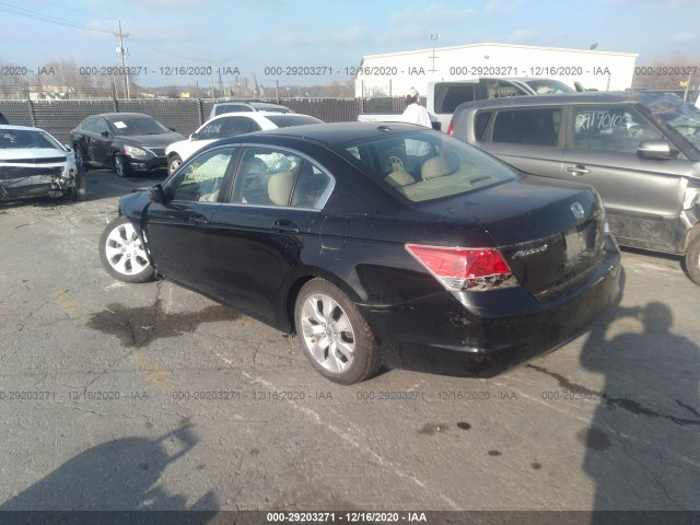 Photo 2 VIN: 1HGCP2F8XAA158912 - HONDA ACCORD SDN 