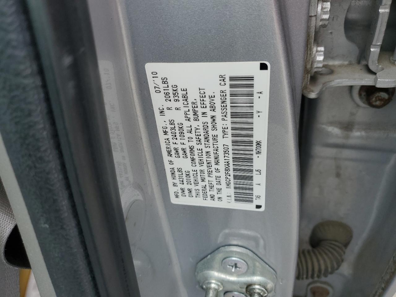 Photo 11 VIN: 1HGCP2F8XAA173507 - HONDA ACCORD 