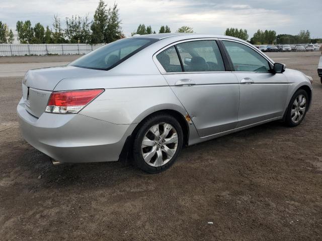 Photo 2 VIN: 1HGCP2F8XAA804840 - HONDA ACCORD EXL 