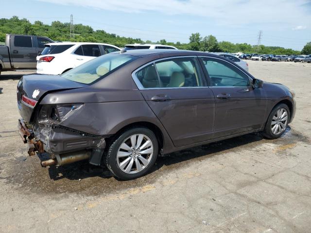 Photo 2 VIN: 1HGCP2F8XBA025200 - HONDA ACCORD EXL 