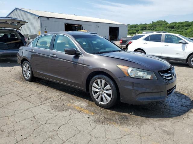 Photo 3 VIN: 1HGCP2F8XBA025200 - HONDA ACCORD EXL 