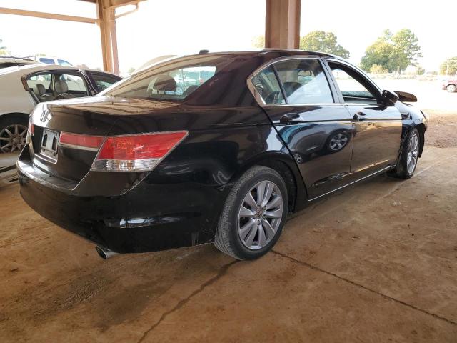 Photo 3 VIN: 1HGCP2F8XBA062800 - HONDA ACCORD EXL 