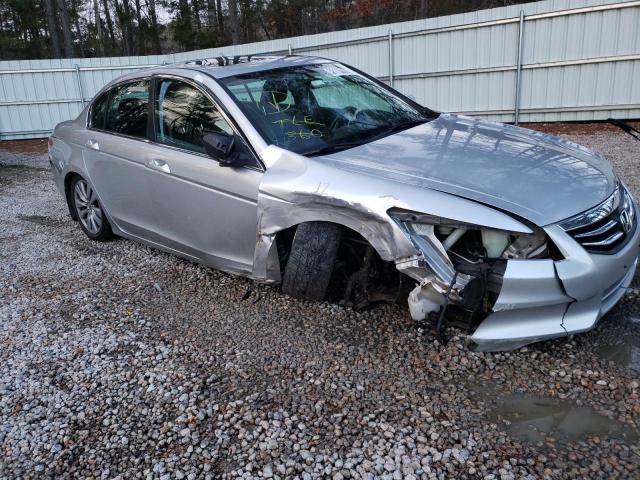 Photo 8 VIN: 1HGCP2F8XBA082190 - HONDA ACCORD EXL 