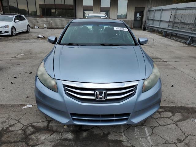 Photo 4 VIN: 1HGCP2F8XBA088555 - HONDA ACCORD 