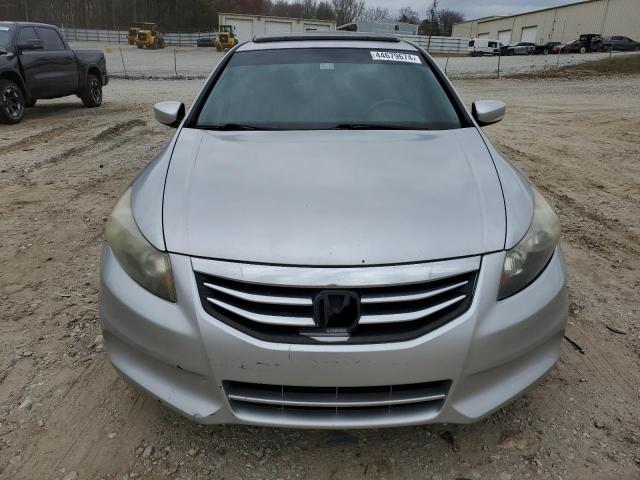 Photo 4 VIN: 1HGCP2F8XBA093271 - HONDA ACCORD 