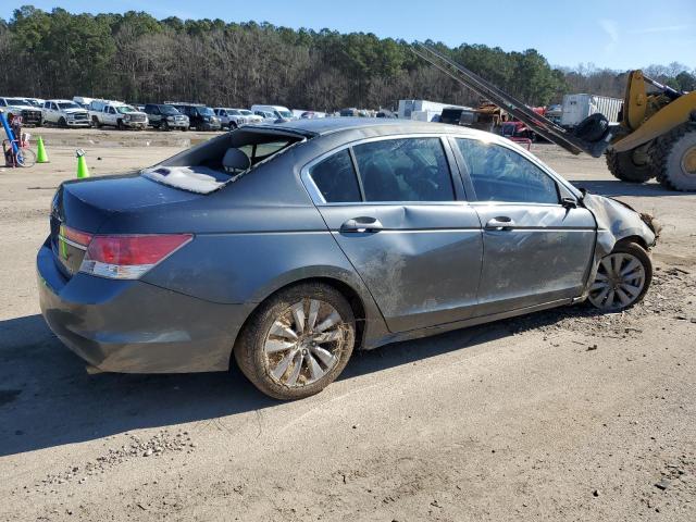 Photo 2 VIN: 1HGCP2F8XBA104768 - HONDA ACCORD EXL 