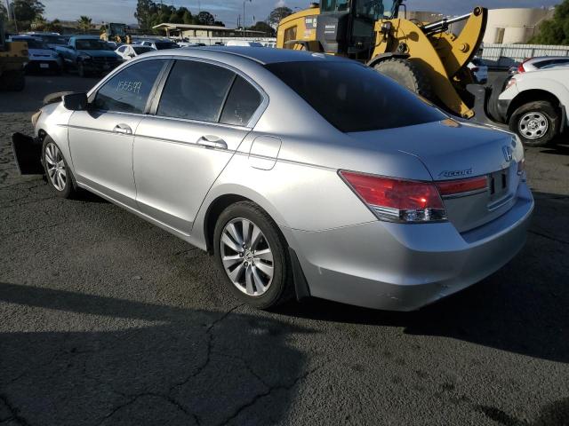 Photo 2 VIN: 1HGCP2F8XBA108724 - HONDA ACCORD EXL 