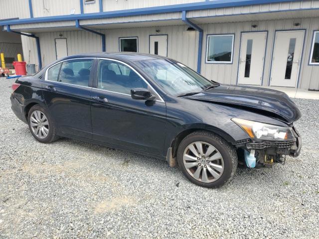 Photo 3 VIN: 1HGCP2F8XBA137771 - HONDA ACCORD 