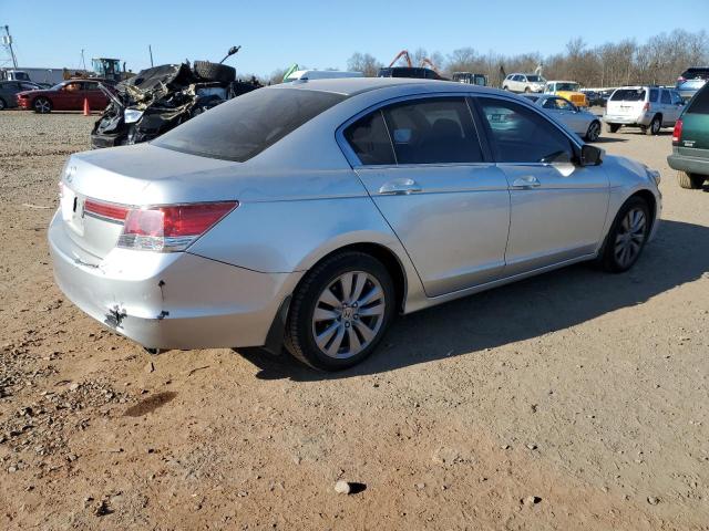 Photo 2 VIN: 1HGCP2F8XCA084085 - HONDA ACCORD 