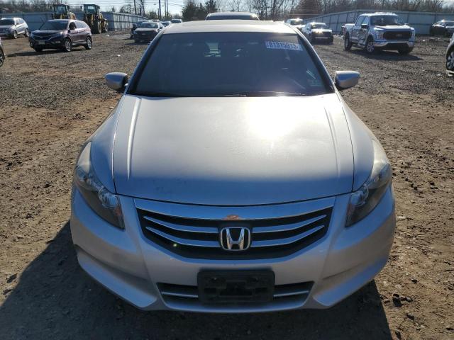 Photo 4 VIN: 1HGCP2F8XCA084085 - HONDA ACCORD 