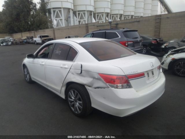 Photo 2 VIN: 1HGCP2F8XCA100978 - HONDA ACCORD SDN 