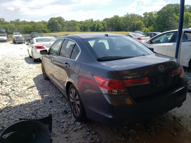 Photo 2 VIN: 1HGCP2F8XCA139408 - HONDA ACCORD 