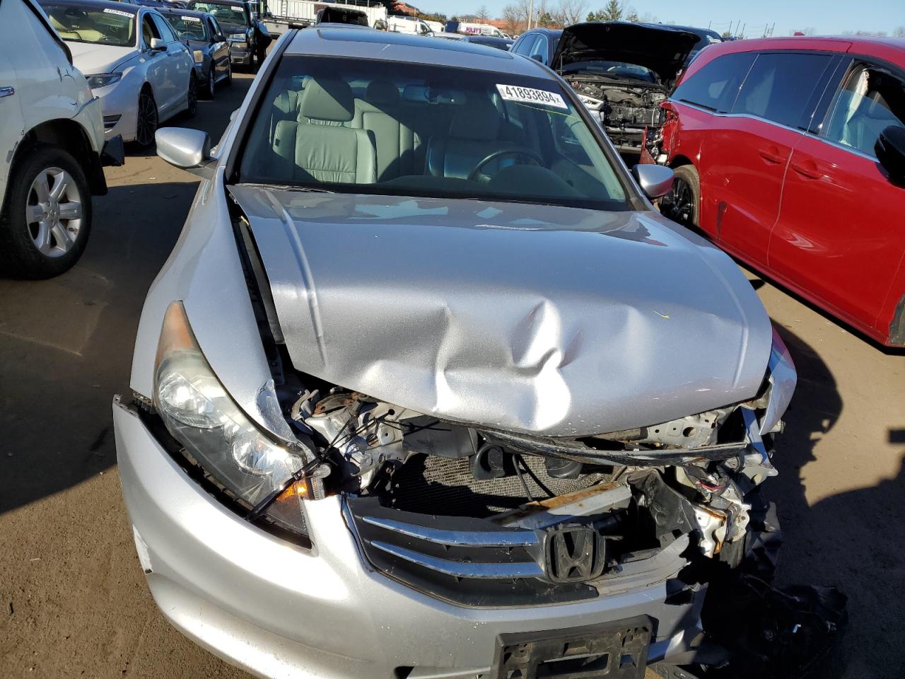 Photo 4 VIN: 1HGCP2F8XCA153650 - HONDA ACCORD 