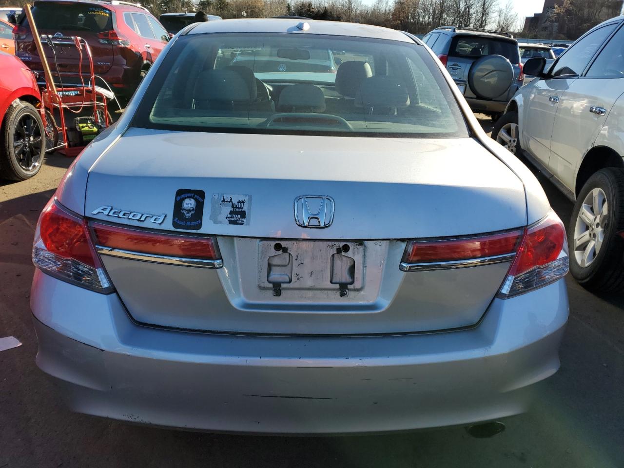 Photo 5 VIN: 1HGCP2F8XCA153650 - HONDA ACCORD 