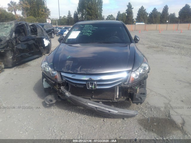 Photo 5 VIN: 1HGCP2F8XCA195509 - HONDA ACCORD SDN 